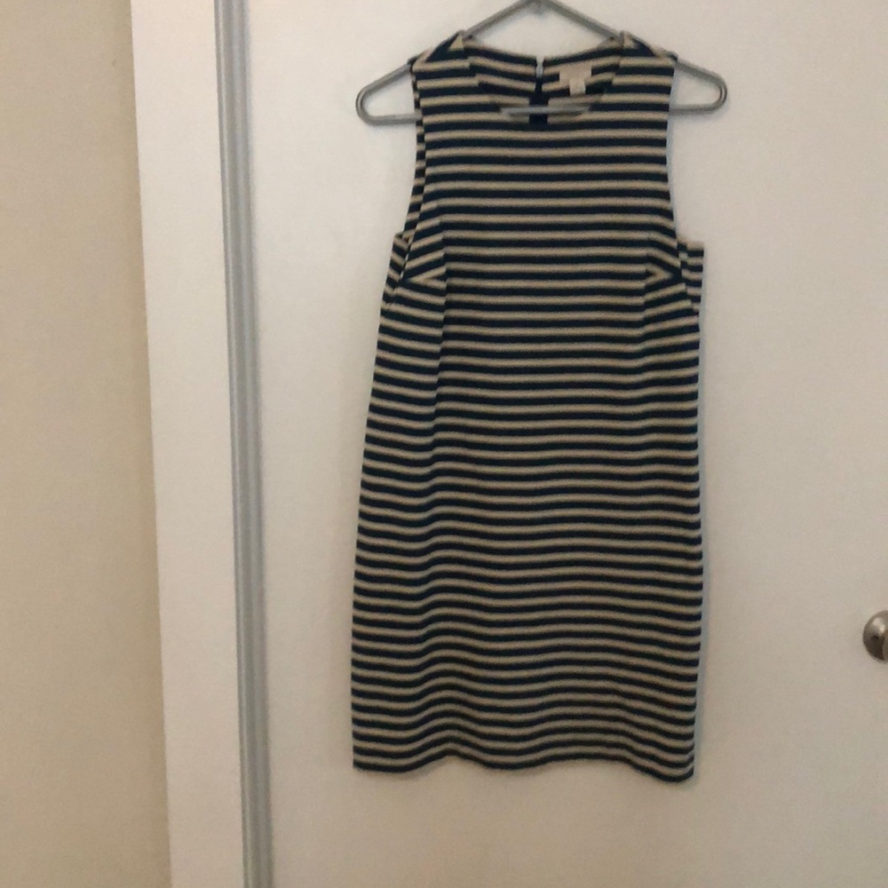 Fossil dress